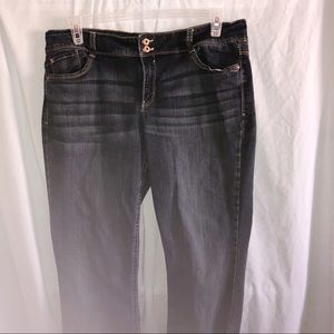 LEI jeans size 18